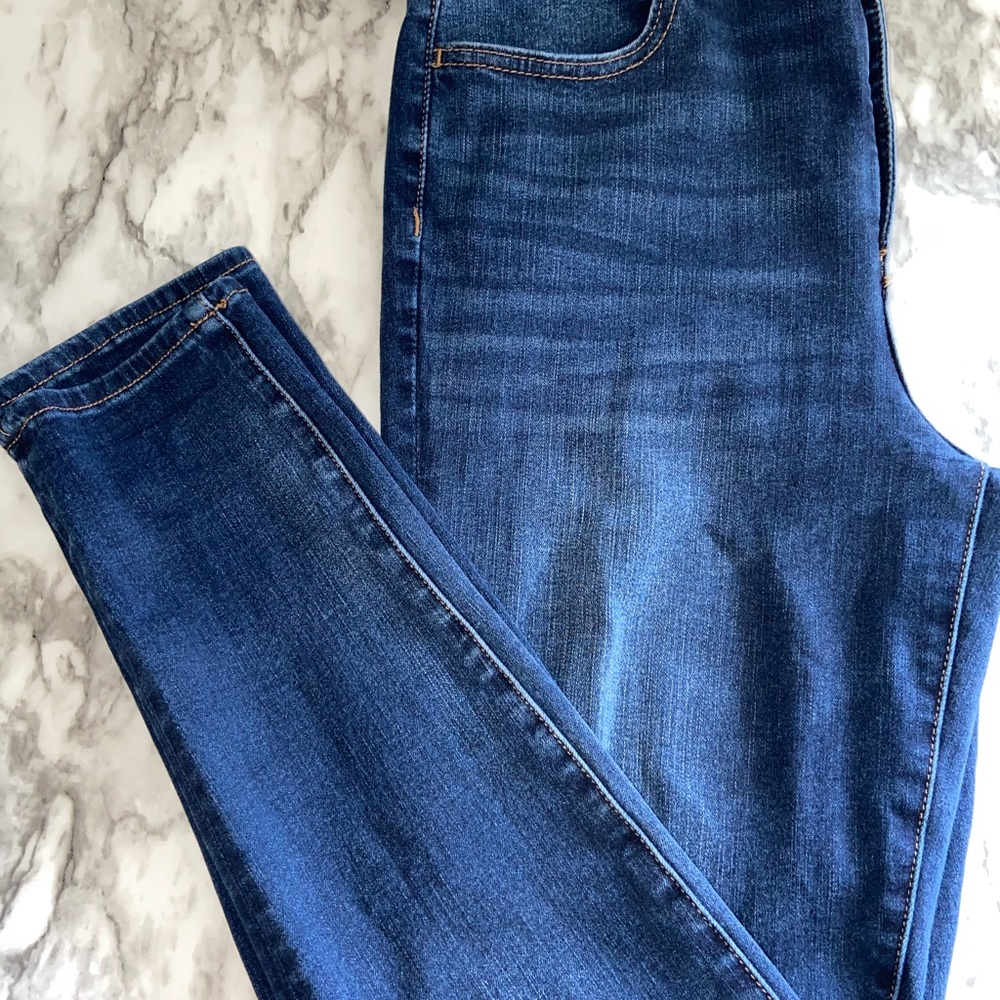 American Eagle Super High Rise Jegging